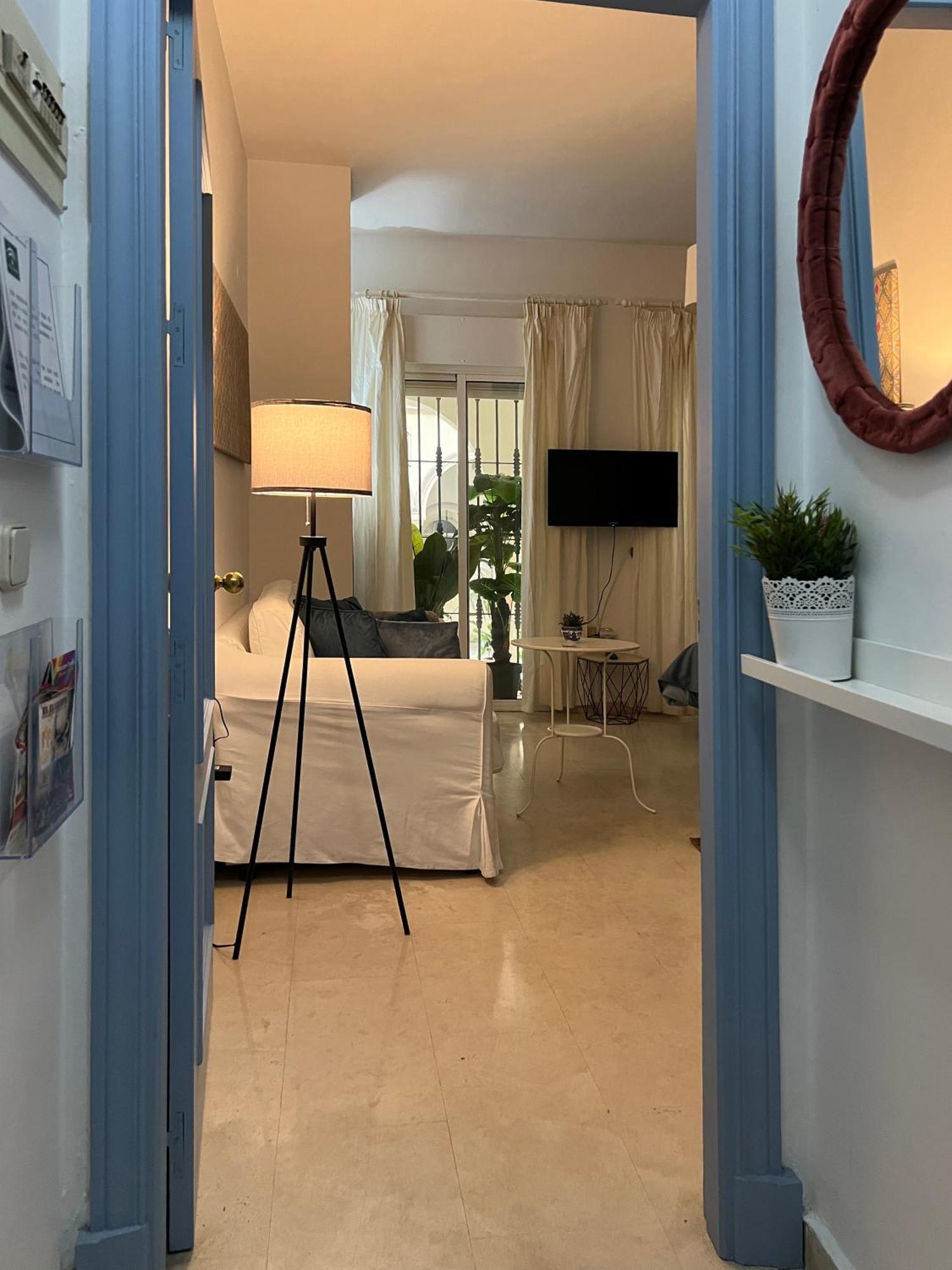 Estudio Suite San Vicente - Aloha Sevilla Εξωτερικό φωτογραφία